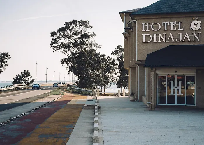 Hotel Dinajan